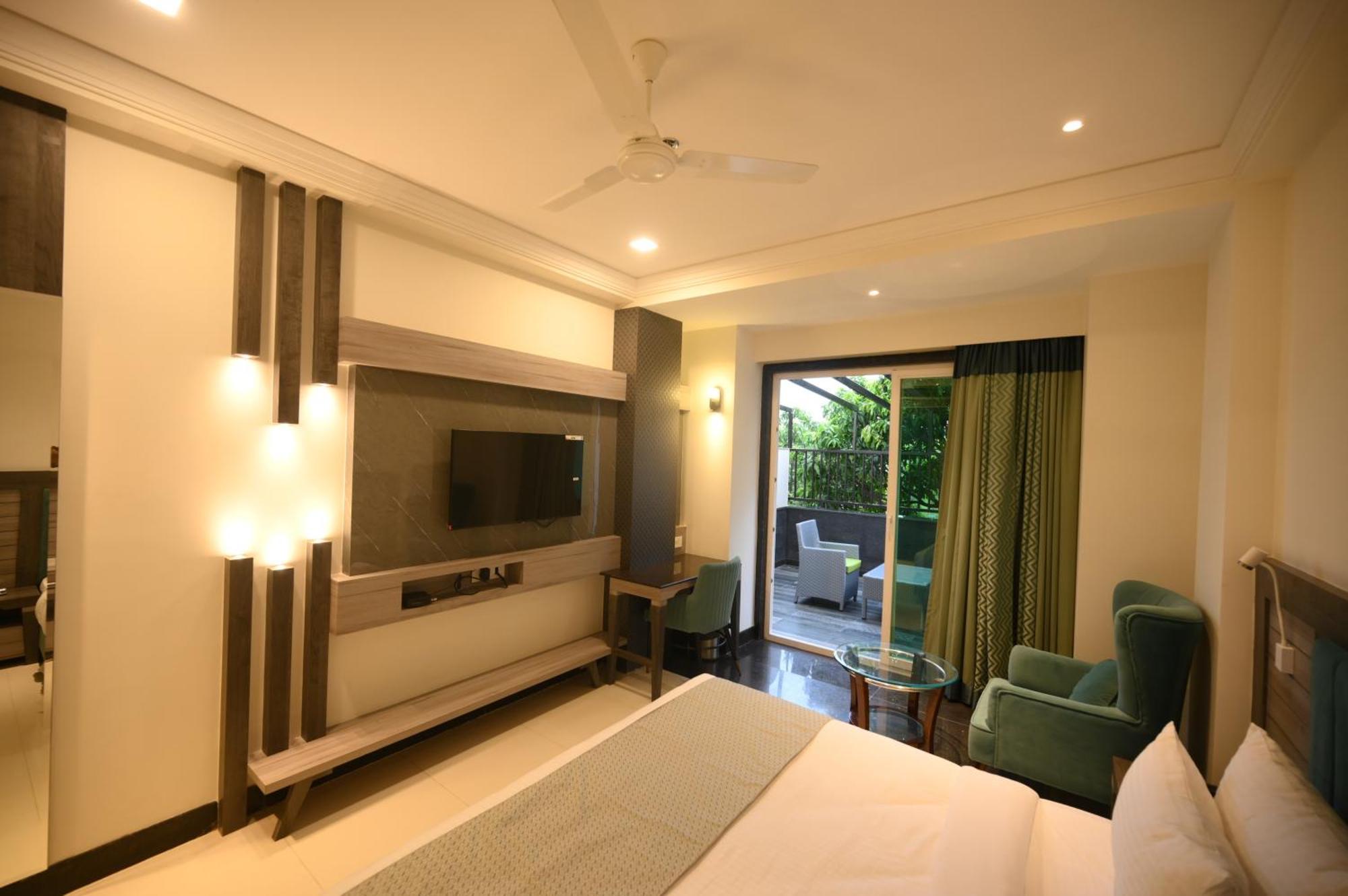 The Mudra Hotel فاراناسي المظهر الخارجي الصورة