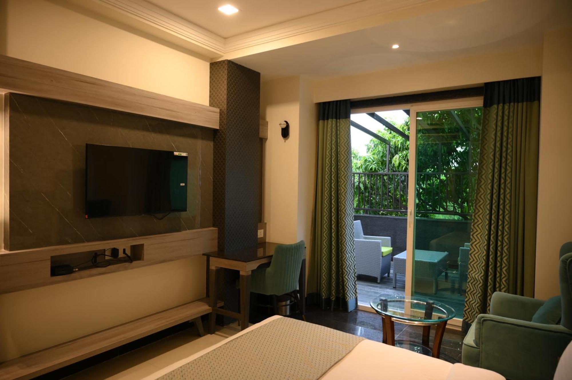 The Mudra Hotel فاراناسي المظهر الخارجي الصورة